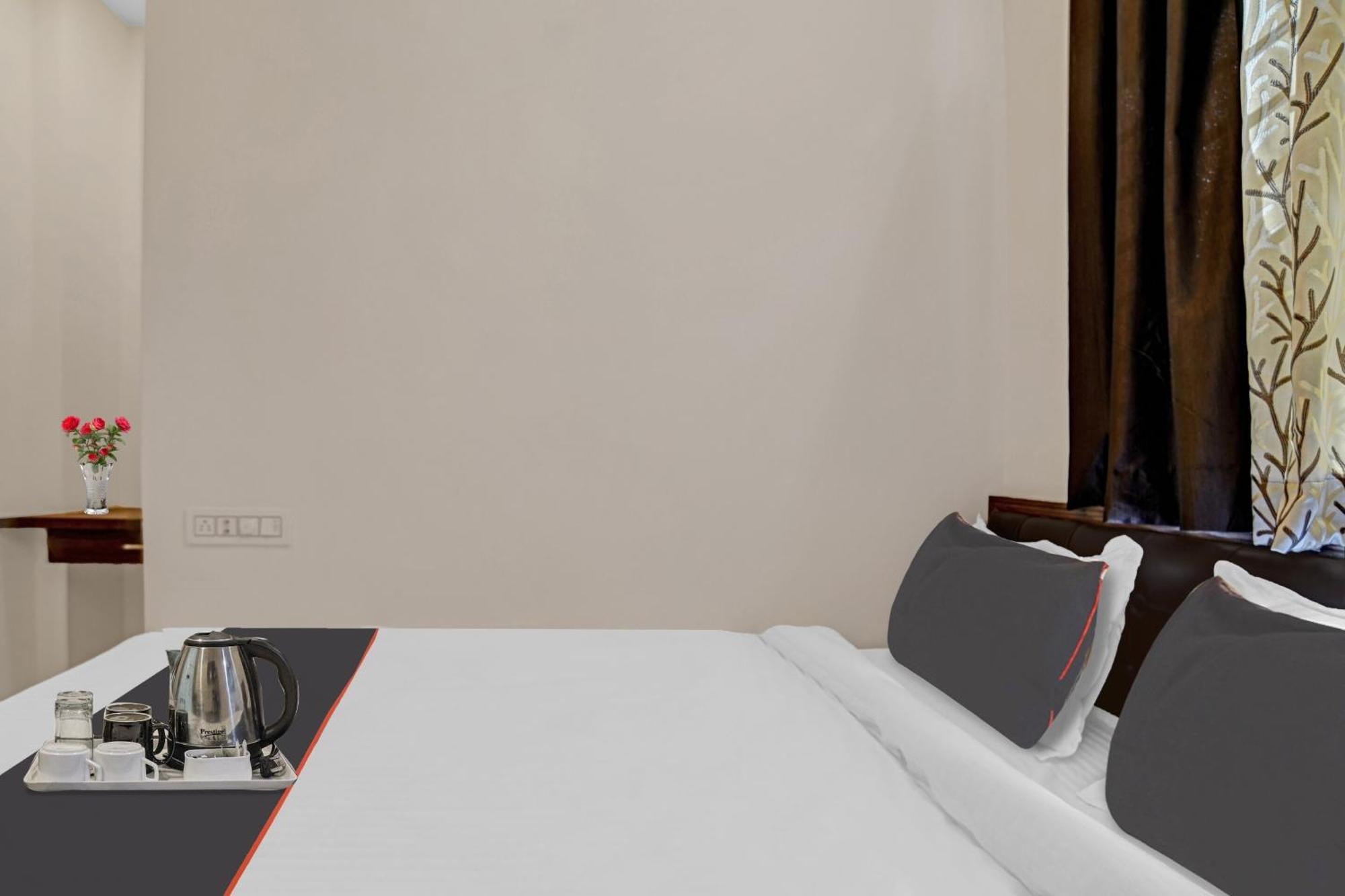 Collection O Riddhi Siddhi Hotel Indore Exterior photo