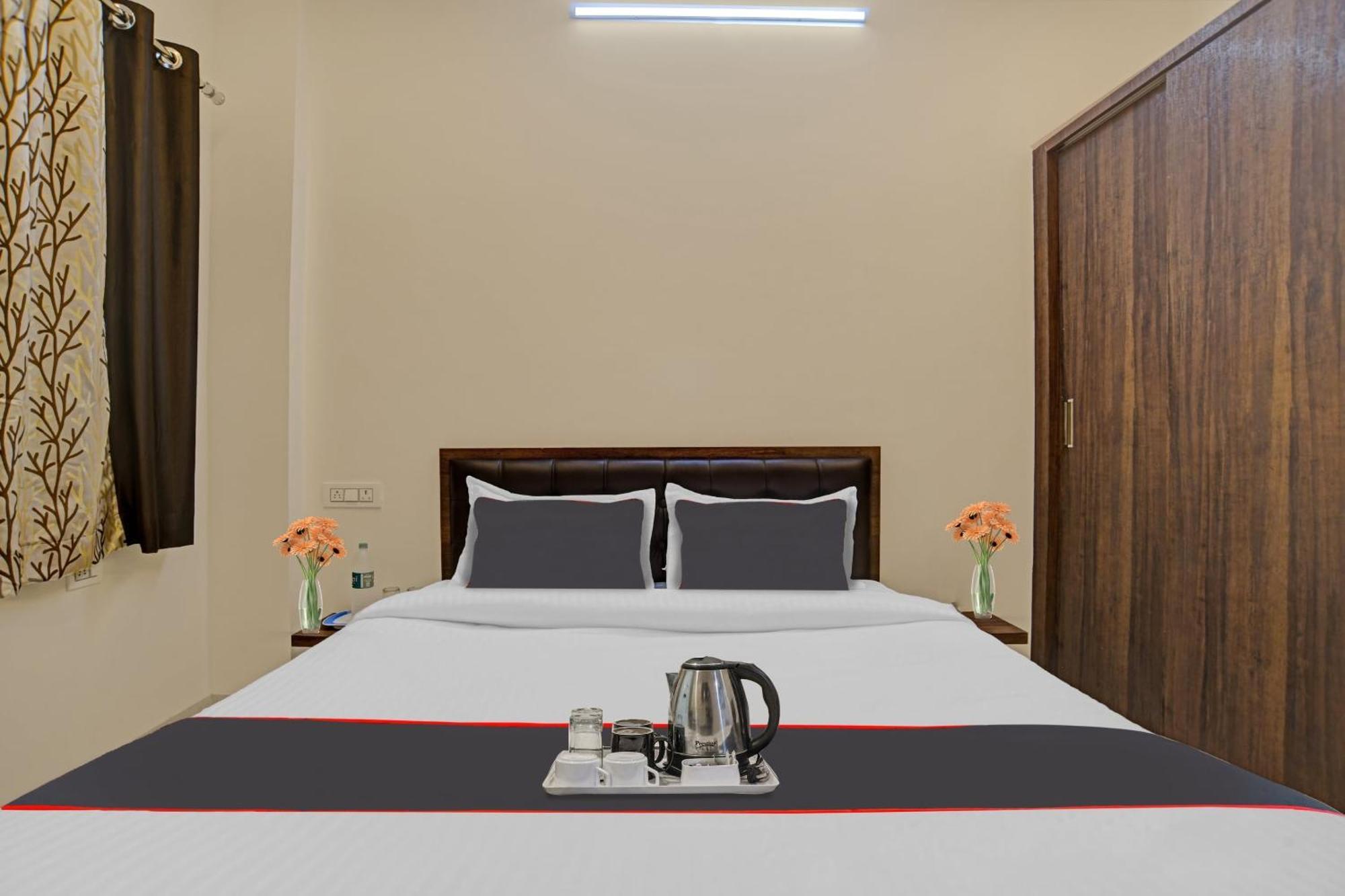 Collection O Riddhi Siddhi Hotel Indore Exterior photo